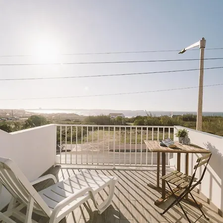 26: Baleal Front Retreat Feriehus