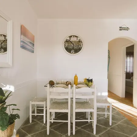 Feriehus 26: Baleal Front Retreat Ferrel (Leiria)